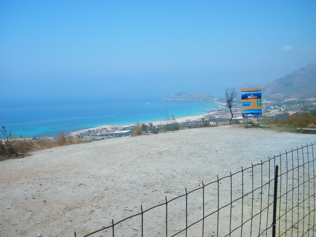 la cómoda playa de Falasarna en Creta