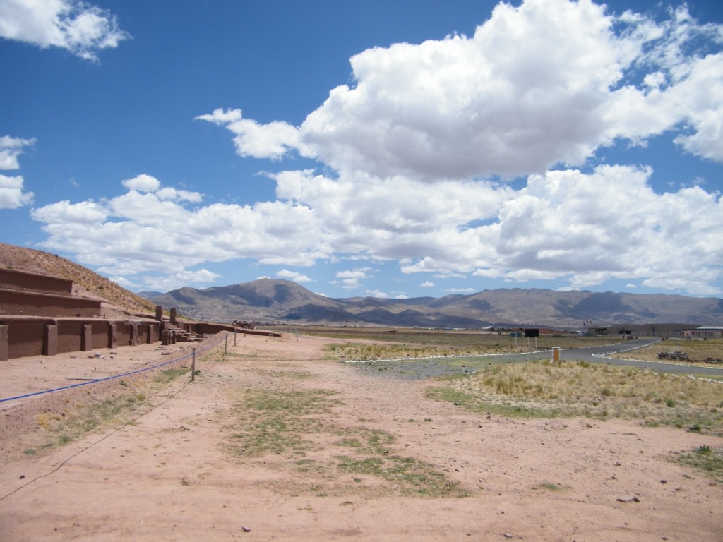 ruinas de Tiahuanaco en Bolivia 
